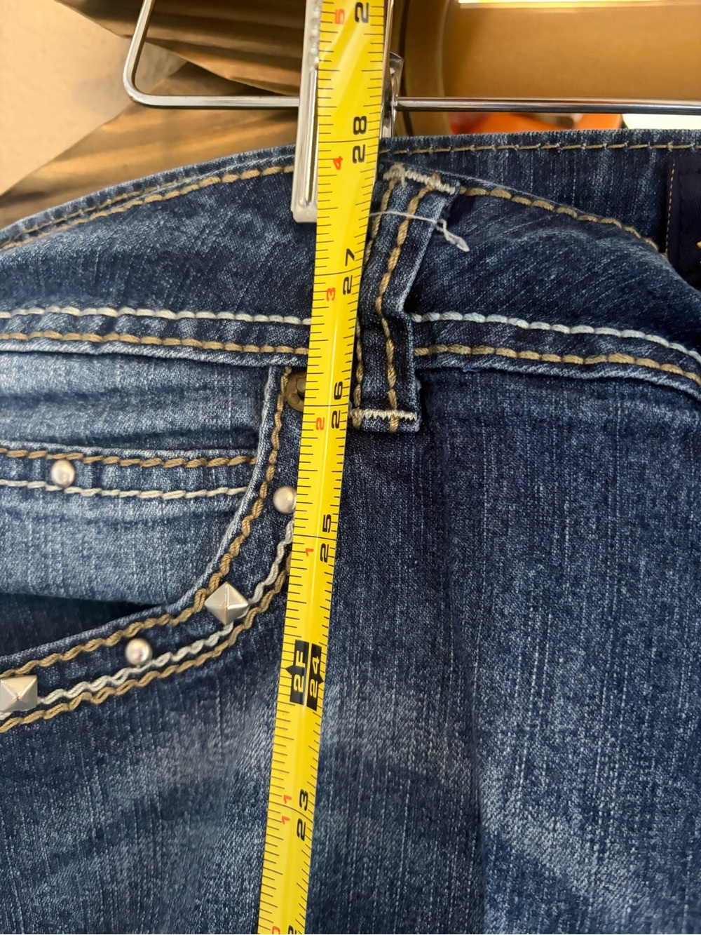 Angels Jeans Metal Stud Capri Dark Denim Size 17 - Picture 13 of 14